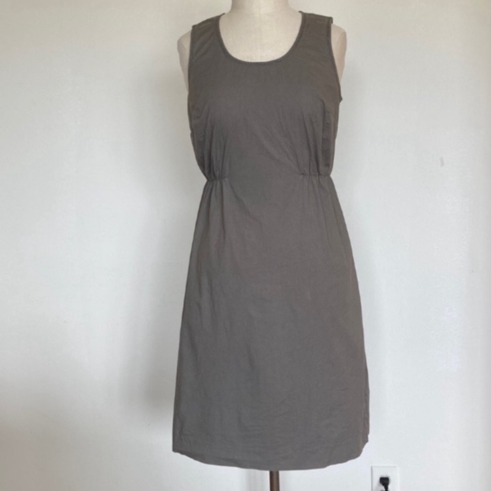 Y2K Banana Republic green cotton shift dress with elastic gathers on the sides 4